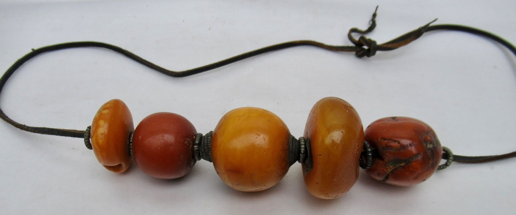 Catenine: Butterscotch Bernstein – Usato da Bern venduto da Colligentes 1