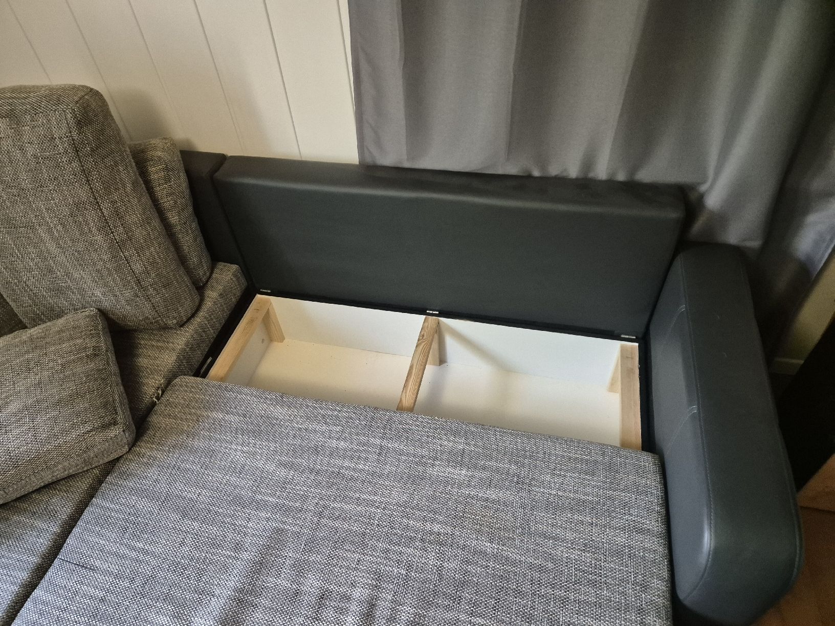 Divani: Bettsofa – Usato da Unterkulm venduto da Stiibiz 2
