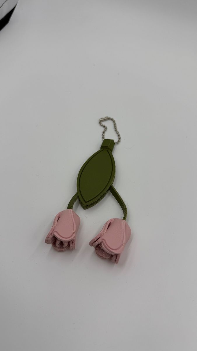 Portachiavi: Pink Tulip Keychain – Nuovo (secondo la descrizione) da Chur venduto da Madeys