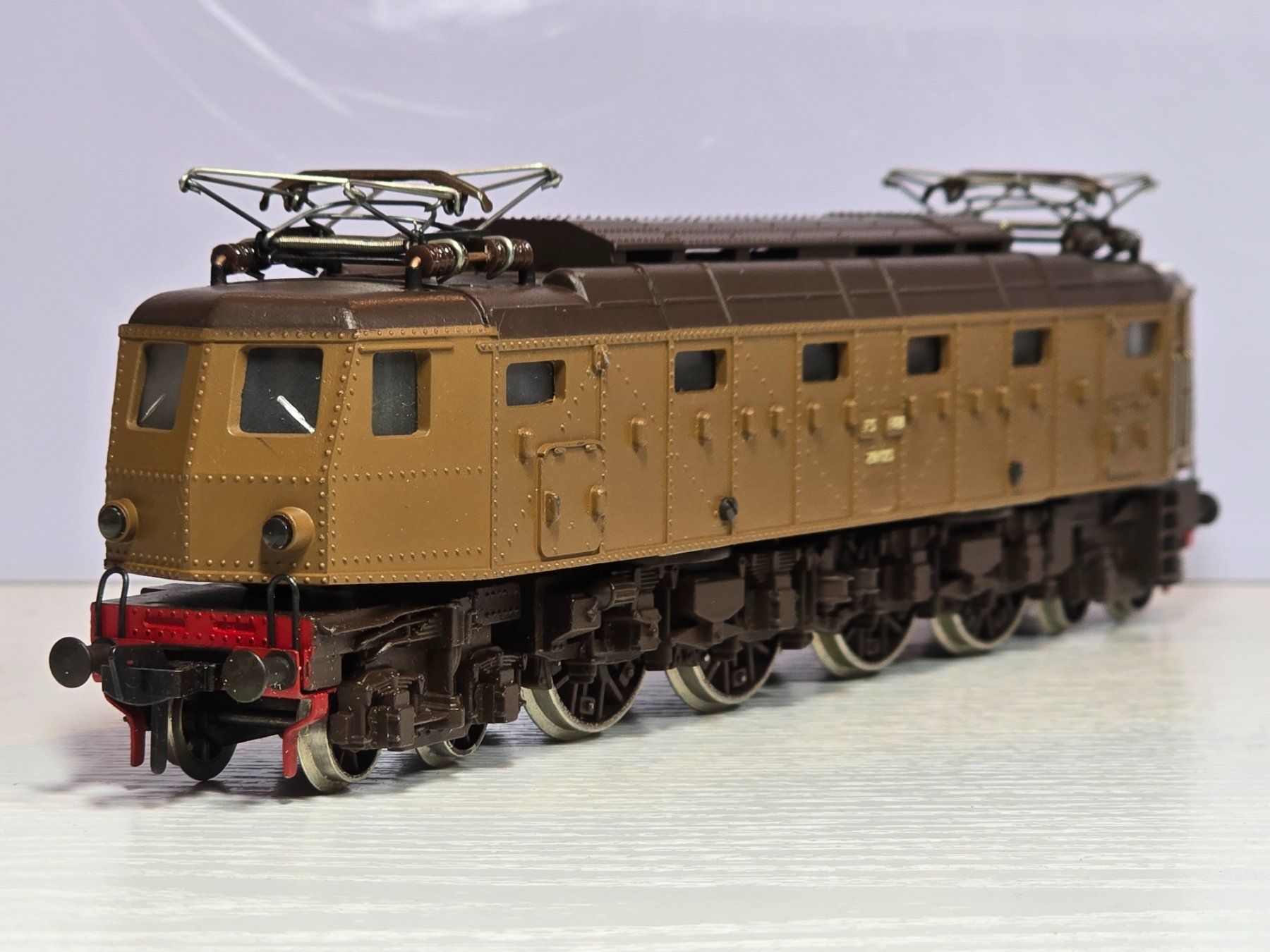 Fleischmann Trains électriques: Fleischmann, 1339, E 428, braun, FS, Guss, Vitrine – Neuf (Voir description) à Kloten par Nicola2 2