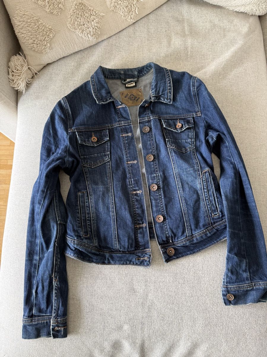 Bershka Jacken: Veste denim Bershka L – Gebraucht aus Genève von van_yjj2