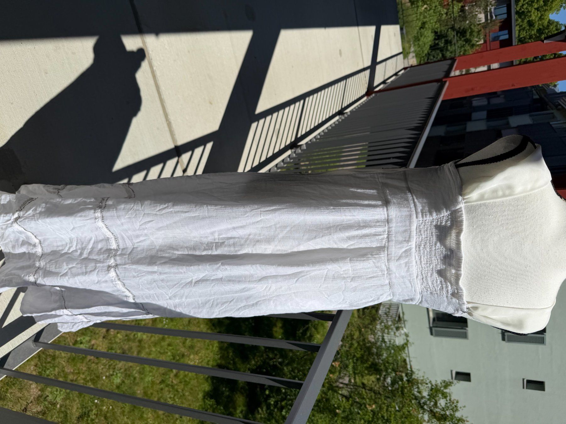 Kleider: GDM Sommerkleid, Grösse 36, Weiss – Gebraucht aus Riehen von ann_76jw 5