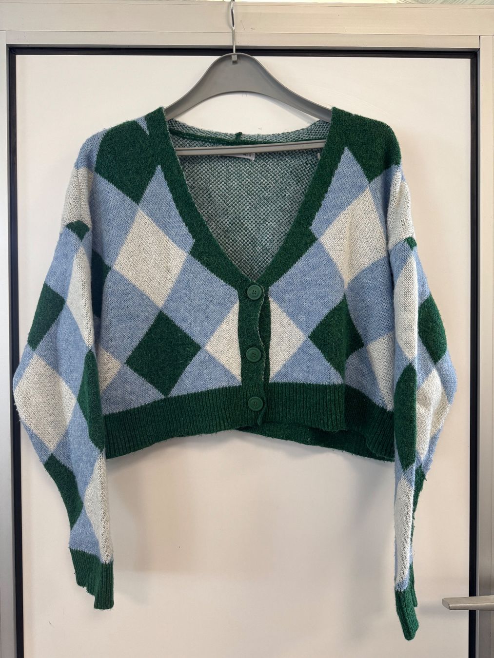 Stradivarius Maglioni & Felpe: warme Strickjacke - Stradivarius Gr. S – Nuovo (secondo la descrizione) da Brügg BE venduto da doppelrittberger