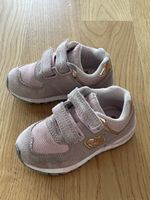 Kinderschuhe Elefanten Grösse 22