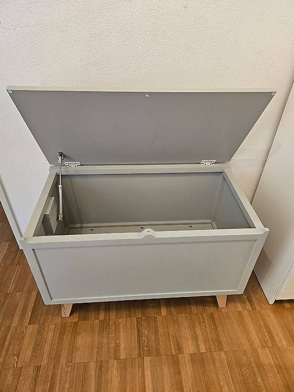 Maisons du monde Cassapanche: Truhe von Maisons du Monde, hellgrau – Usato da Zürich venduto da ste_j22s 1