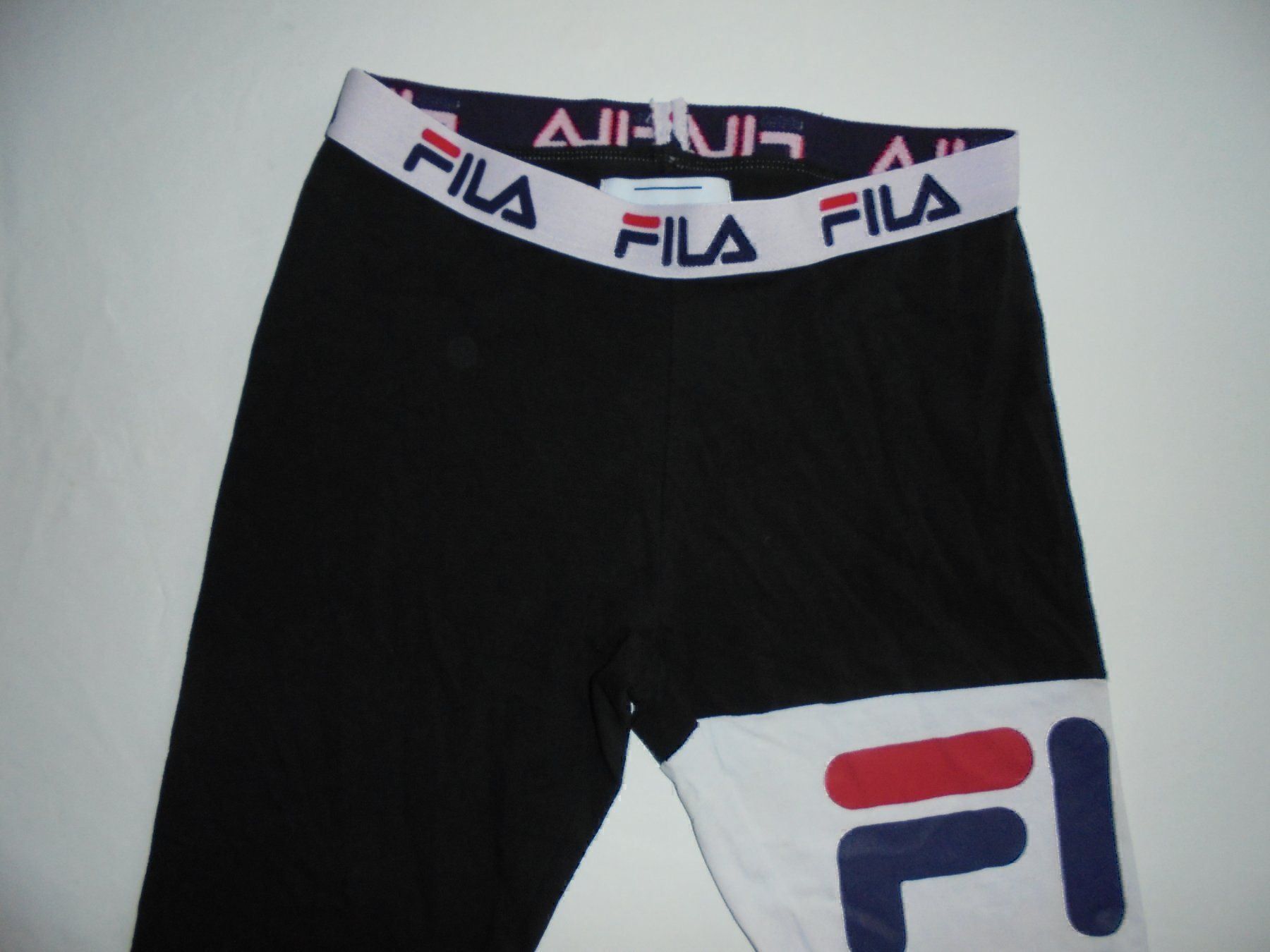 Fila Leggings: FILA SPORTHOSE GRÖSSE XS – Usato da Aarau Rohr venduto da PinkSchwein 1