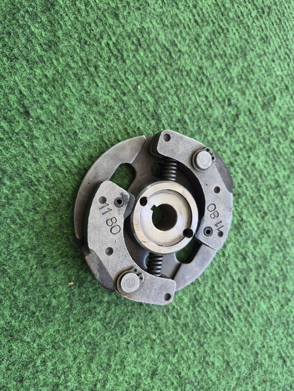 Puch Parti ricambio per ciclomotori: Puch Maxi E50 Kupplung 2-Backen – Usato da Belp venduto da intru