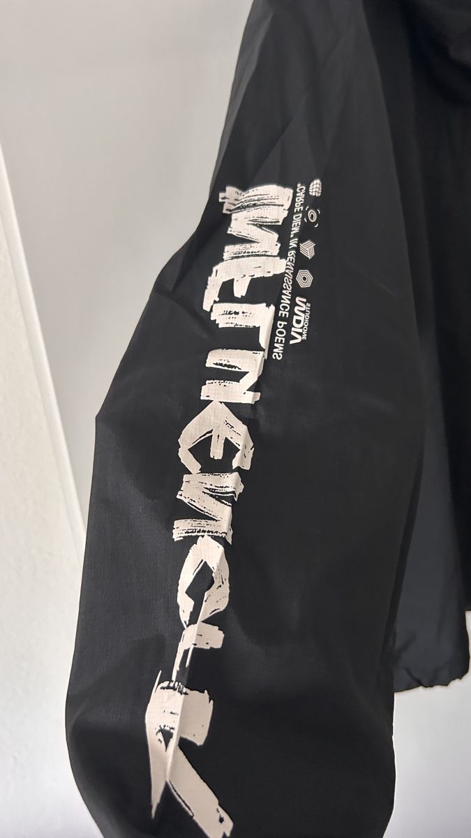 Giacche: Stylish Black Anorak Jacket - Perfect for Spring Walks – Usato da Genève venduto da Noemie.wrmsi 6