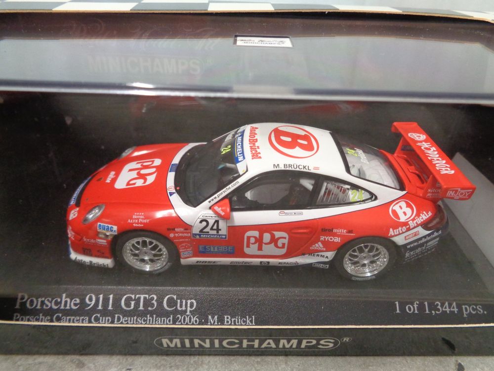 Porsche 911 GT3 RS Le Mans 2003 Minichamps 1/43 Radom