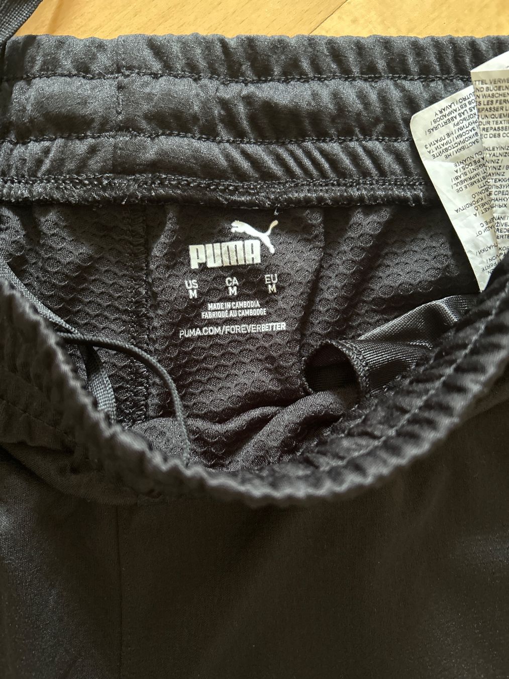 Schweizer Nati Canottiere & Pantaloni: PUMA SFV Schweizer Nati Set NEU ORIGINAL VERPACKT – Nuovo e nell'imballaggio originale da Luzern venduto da Sunnysmile0511 6