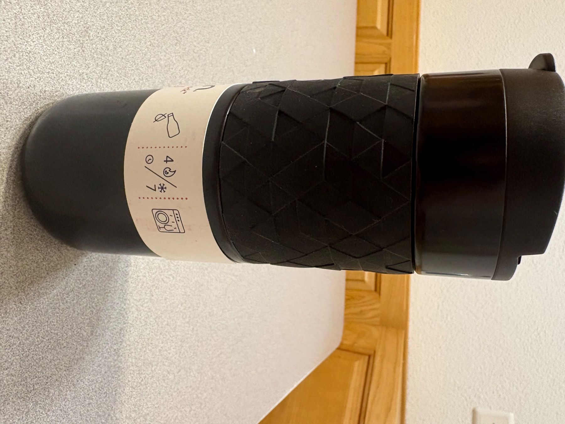 Borracce & Thermos: Thermobecher Schwarz NEU! – Usato da Müselbach venduto da Mueselbach 1