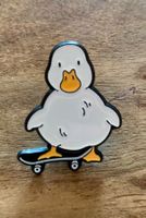 Pin  Skateboard Ente