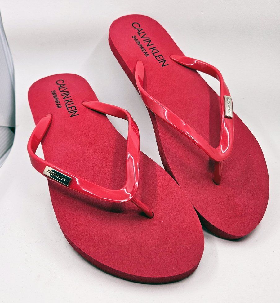 Calvin Klein Scarpe da donna: Flip-Flop Calvin Klein (Grösse 39) – Nuovo (secondo la descrizione) da Zürich venduto da Numark 1