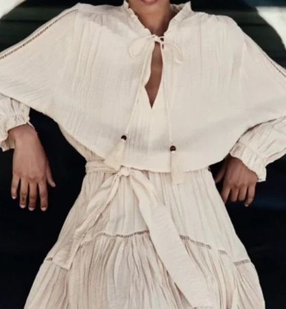 Robe beige Zara L