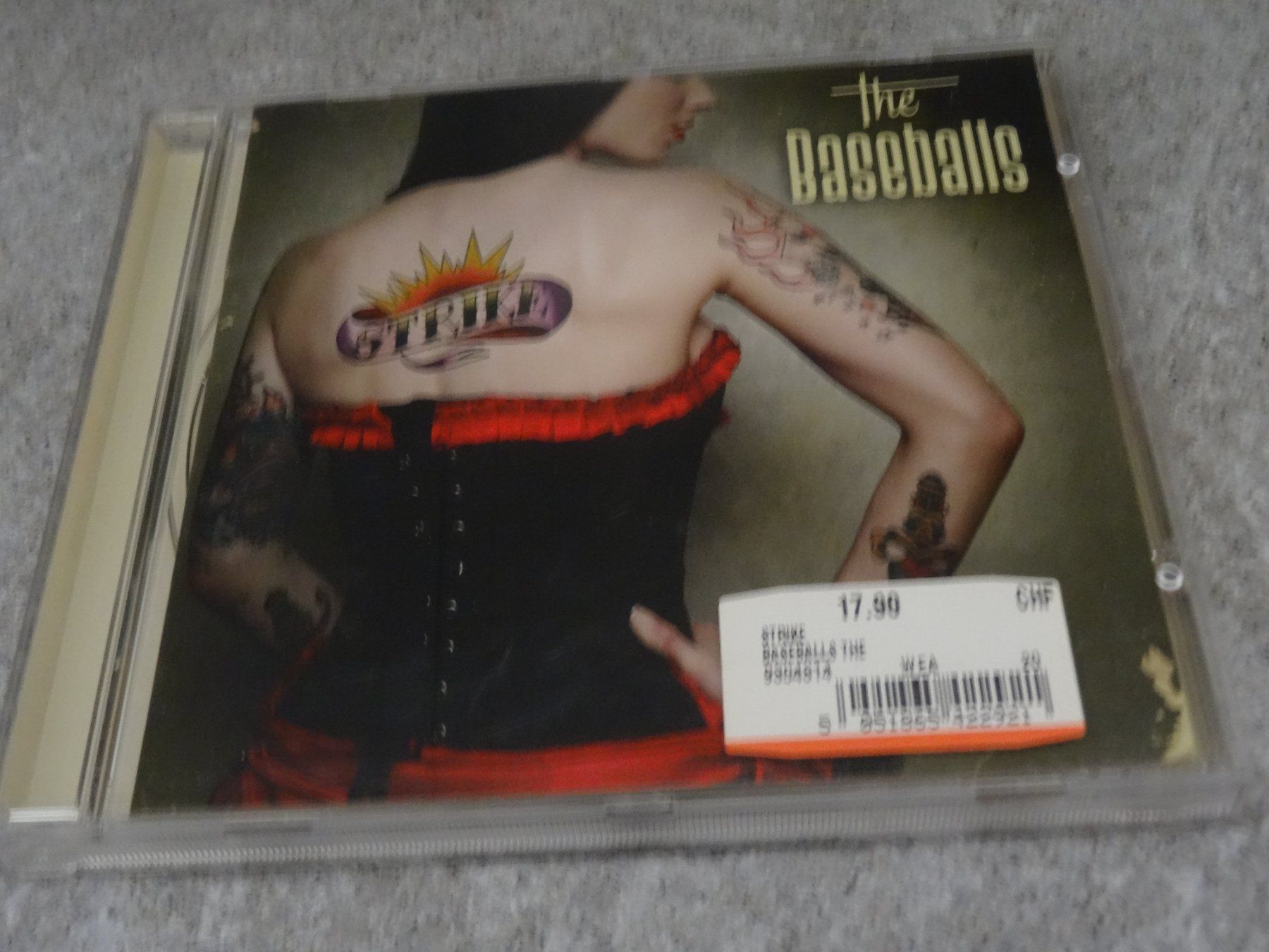 CD: The Baseballs - Strike - CD – Usato da Olten venduto da Disc-Ausverkauf