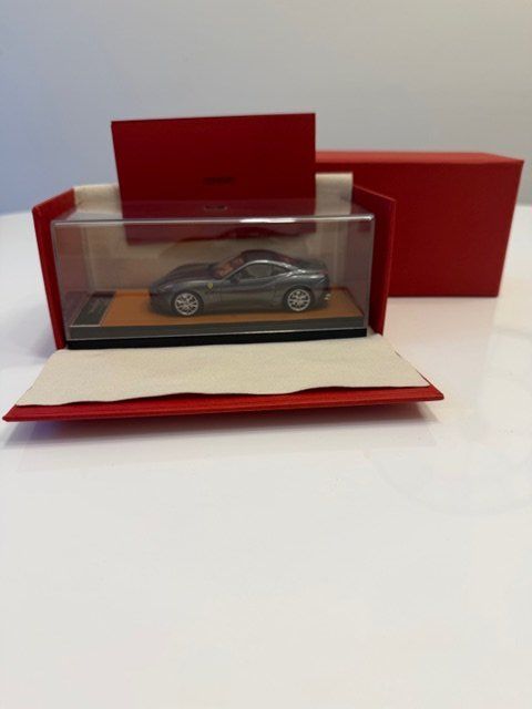 Ferrari Modellautos: Ferrari California 1:43 MR Collection – Neu und originalverpackt aus Vacallo von mvtony 1