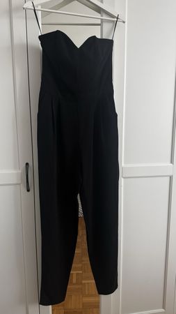 Chic Black Strapless Jumpsuit - Perfect for Summer Nights!