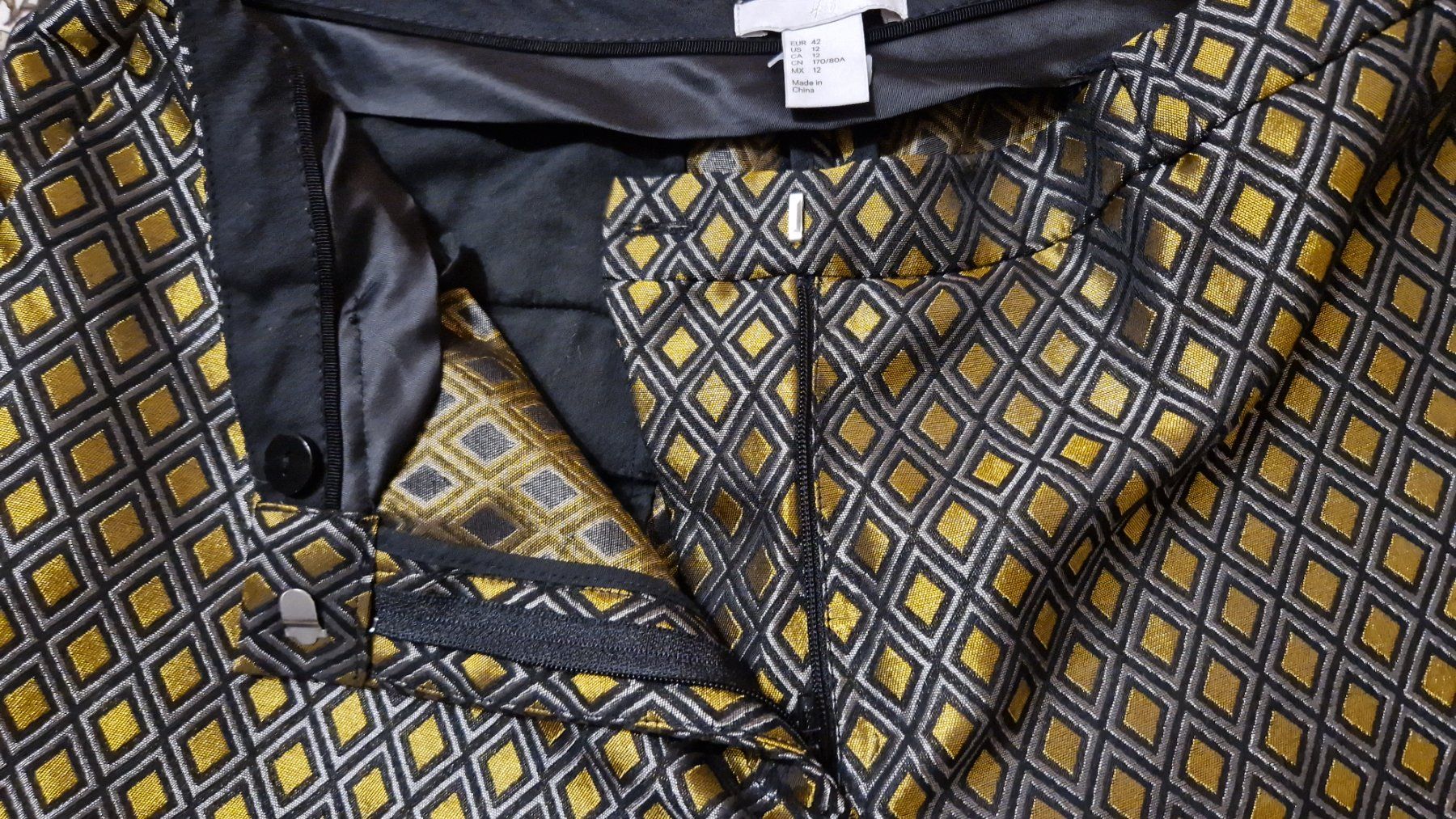 H&M Pantaloni: Gerade gold-grau-schwarz genusterte Hose – Nuovo (secondo la descrizione) da Oberengstringen venduto da Sheera7 2