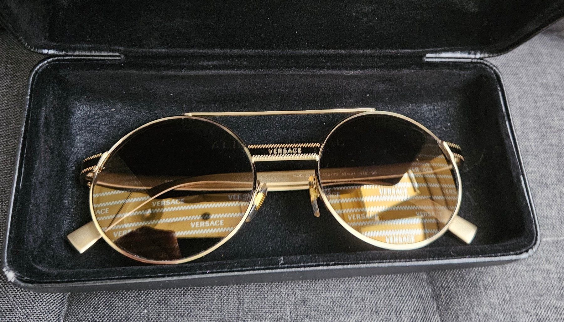 Versace Brillen & Gläser: Lunettes Versace 2210 1252/V3 Gold – Gebraucht aus Biel/Bienne von ypsillon 1