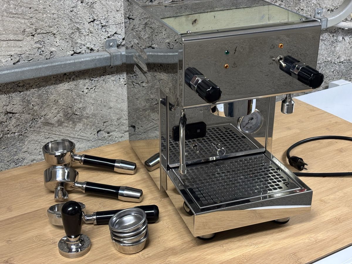 Profitec Macchine per caffè & Macchine per espresso: PROFITEC 300 Pro und ECM Zubehör – Usato da Liebefeld venduto da mue_vq2v