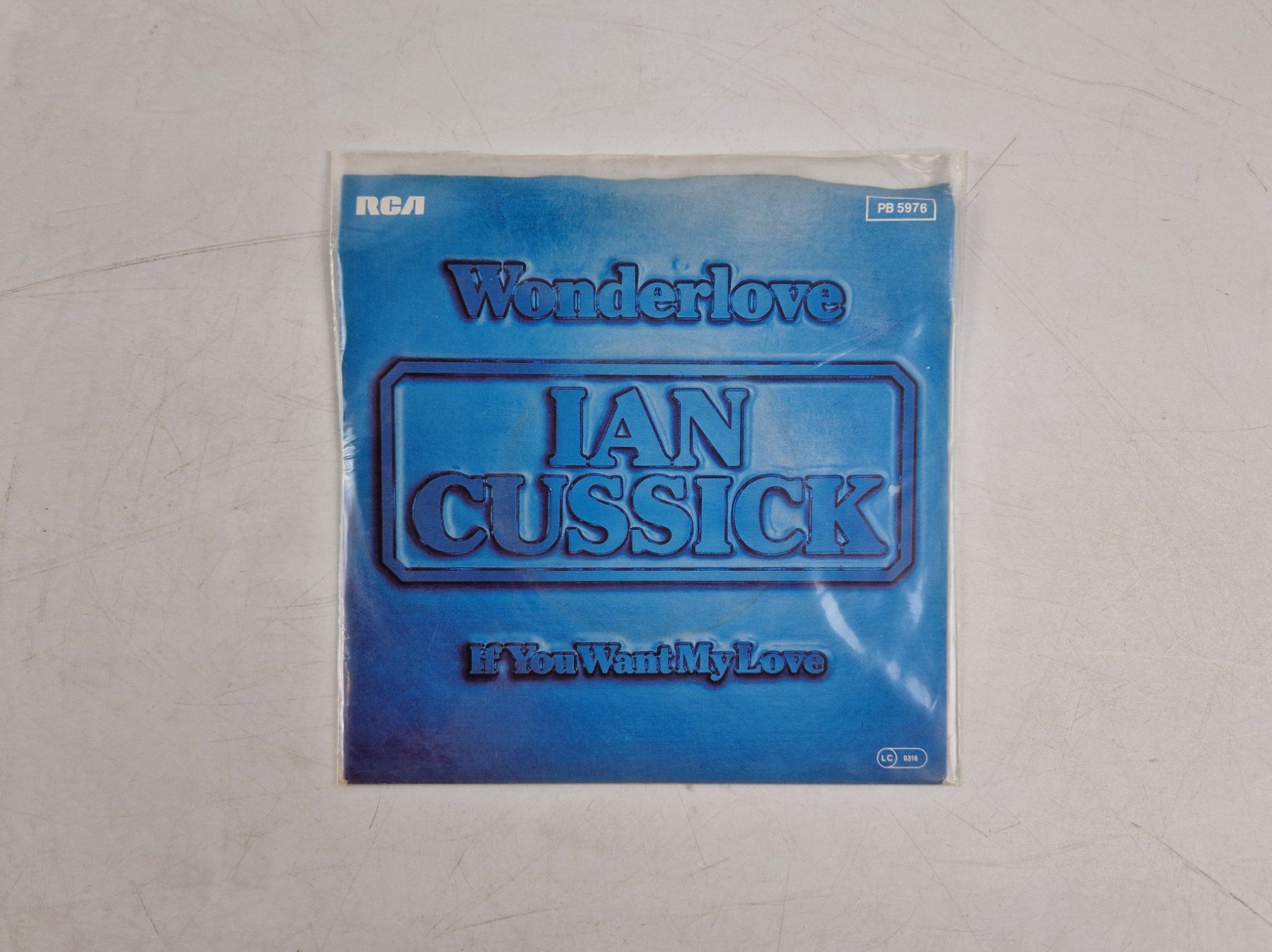 Dischi in vinile: Ian Cussick (1 Single) – Usato da Muhen venduto da Restwert_Muhen