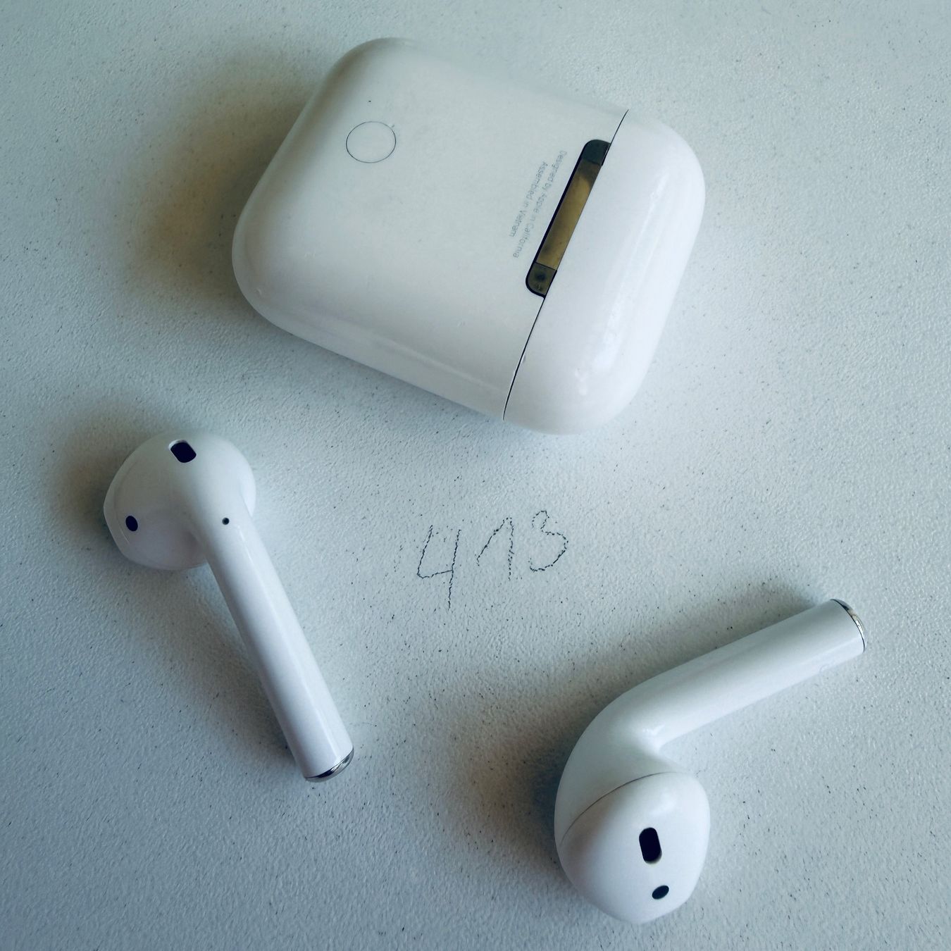 Apple Kopfhörer: Original Apple AirPods 1 Gen. Wireless Kopfhörer & Case – Gebraucht aus Basel von MY.AIRPODS.SHOP 7