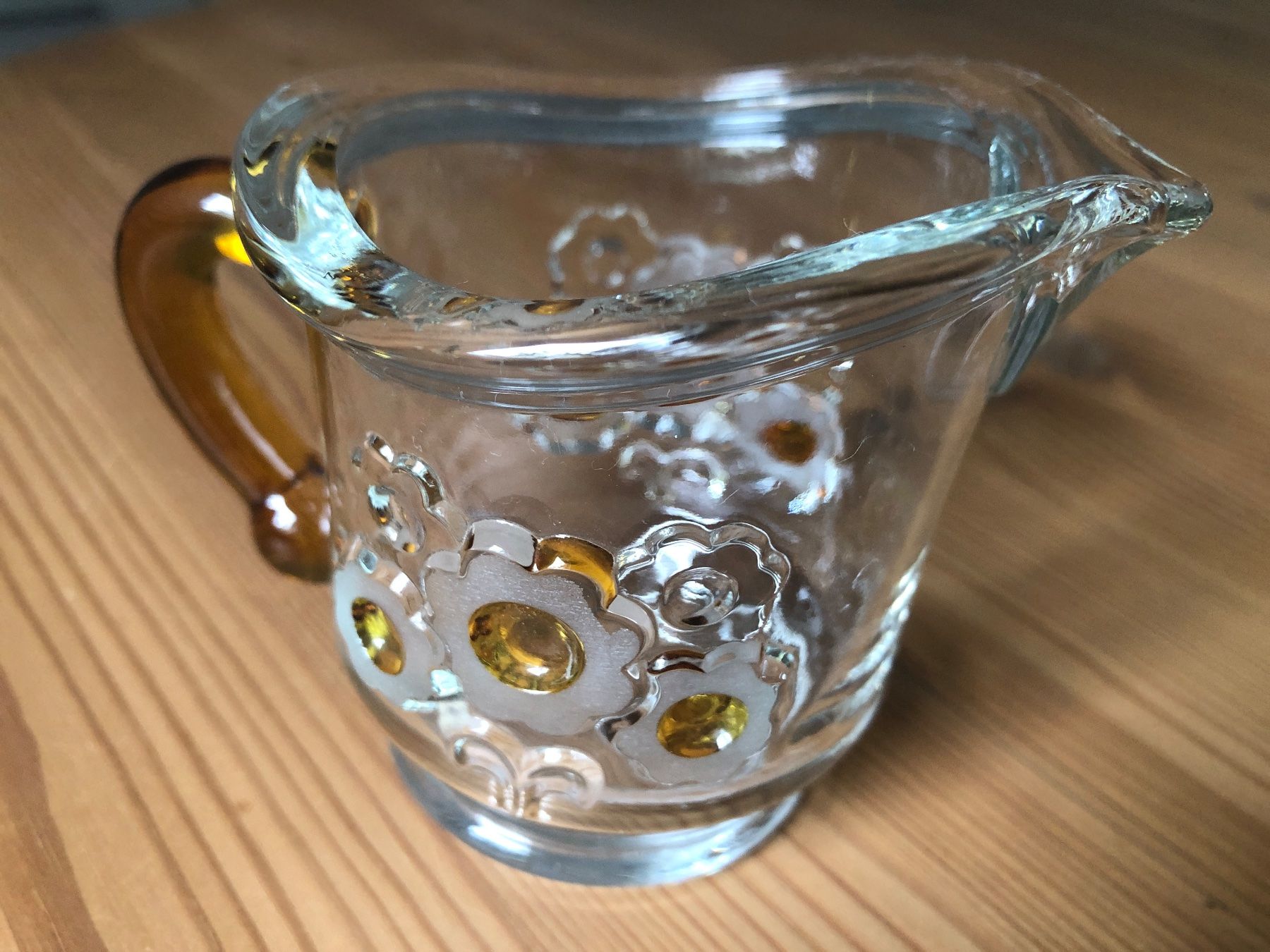 Caraffe: Hübscher, kleiner Glaskrug – Usato da Eschenz venduto da glaro14 1