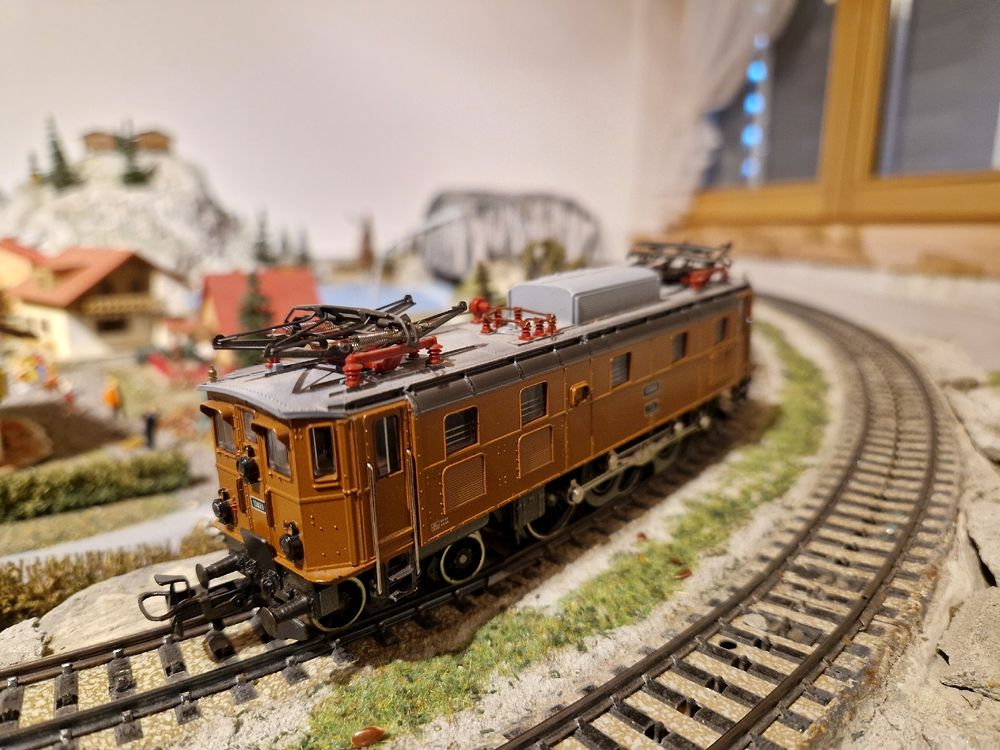 Märklin Trains électriques: Ae 3/6 Märklin H0 Lok – D'occasion à Hinterforst par Pontiac461 2