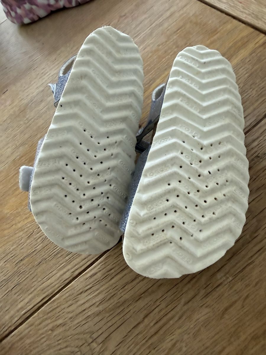 Geox Chaussures filles: Geox Sandalen – D'occasion à Dällikon par vis_cvd5 3