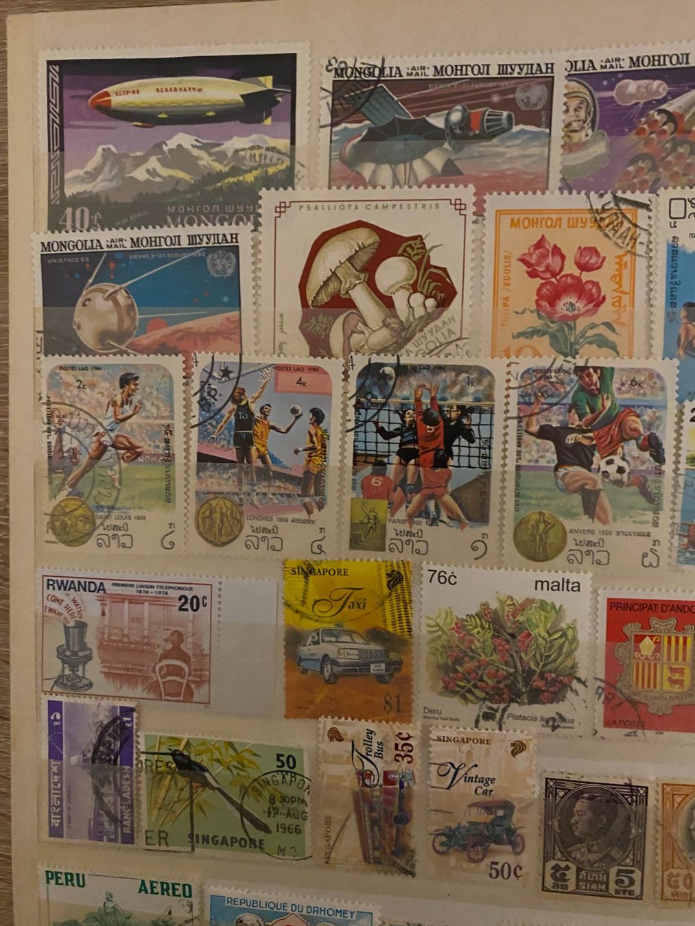 Tutti i francobolli: Briefmarken-Sammlung aus aller Welt, – Usato da matten b. interlaken venduto da jfran17 1