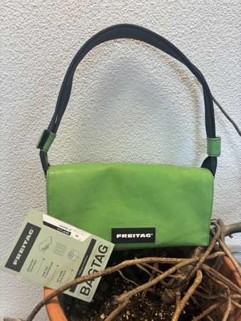Freitag F171 Laura Green Rare Color!