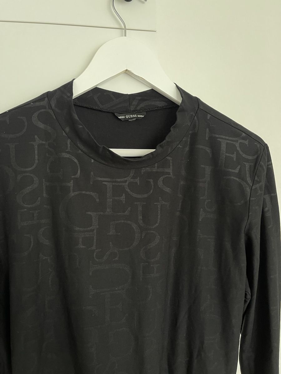 Guess Maglioni & Felpe: Guess Turtleneck mit Logo – Usato da Zürich venduto da mel_87ct 1