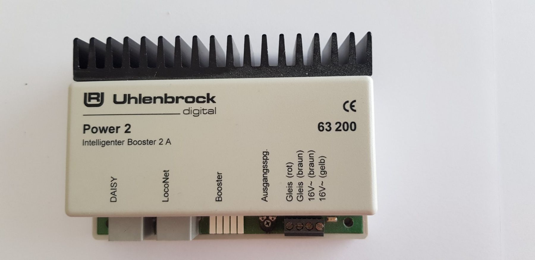 Uhlenbrock Modellini di ferrovie: Set mit 2 Uhlenbrock Power 2 Boostern 63 200 – Usato da Obfelden venduto da wanderfredy 1