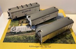Brawa H0 2044: INTERFRIGO Kühlwagen 3'er Set FS, DB, NS