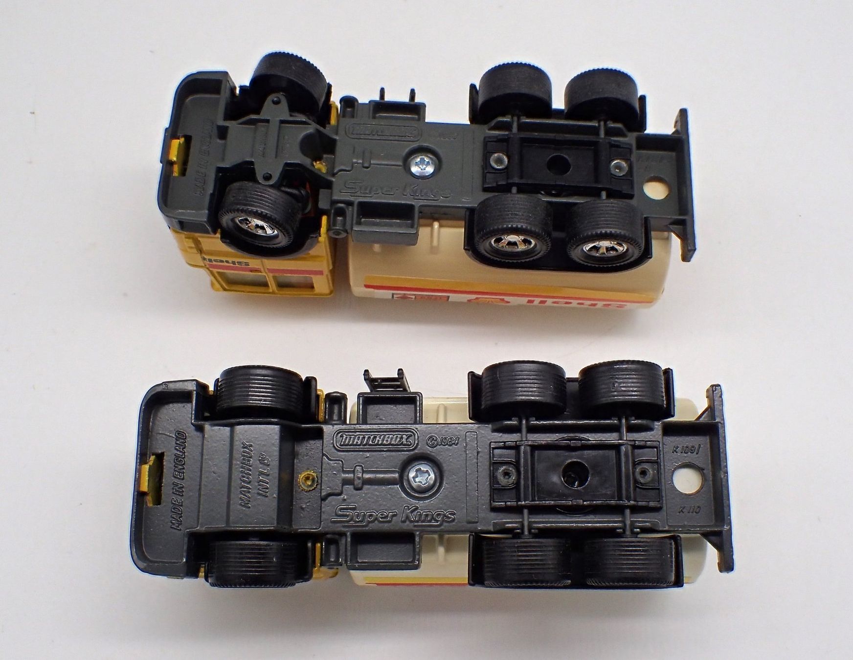 Matchbox Modellini d'auto: 2x Matchbox Tankwagen / camions citernes Shell – Usato da Ostermundigen venduto da archeopteryx 7