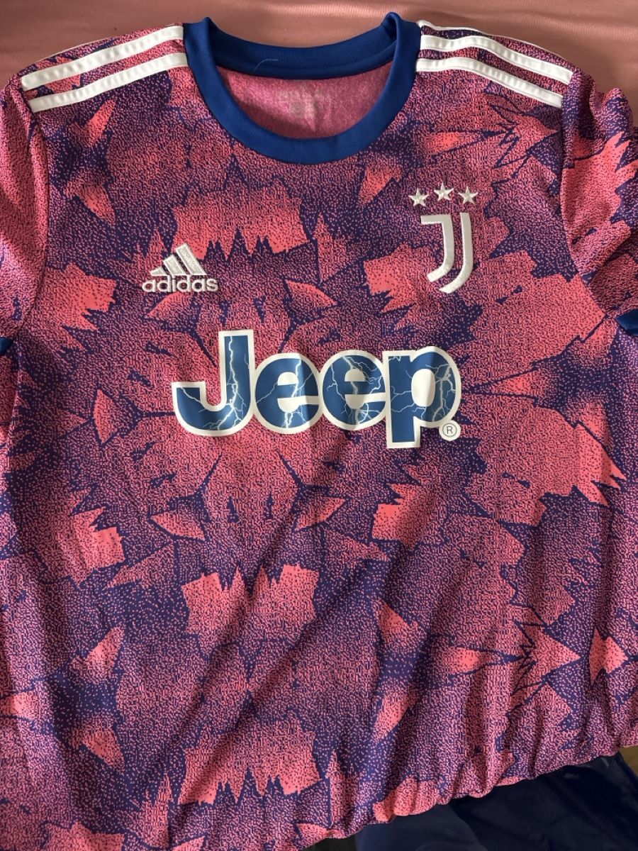 Juventus Canottiere & Pantaloni: Juventus 3Trikot  22/23 Saison – Usato da Basel venduto da giu_wq86 2