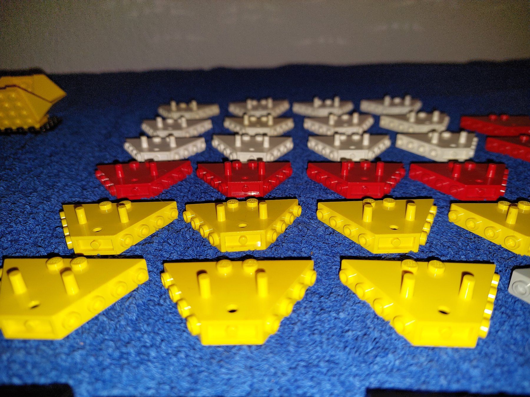 Lego Kit di costruzioni: Lego Eisenbahn spezielle Teile – Usato da Altenrhein venduto da schalumpfi 1