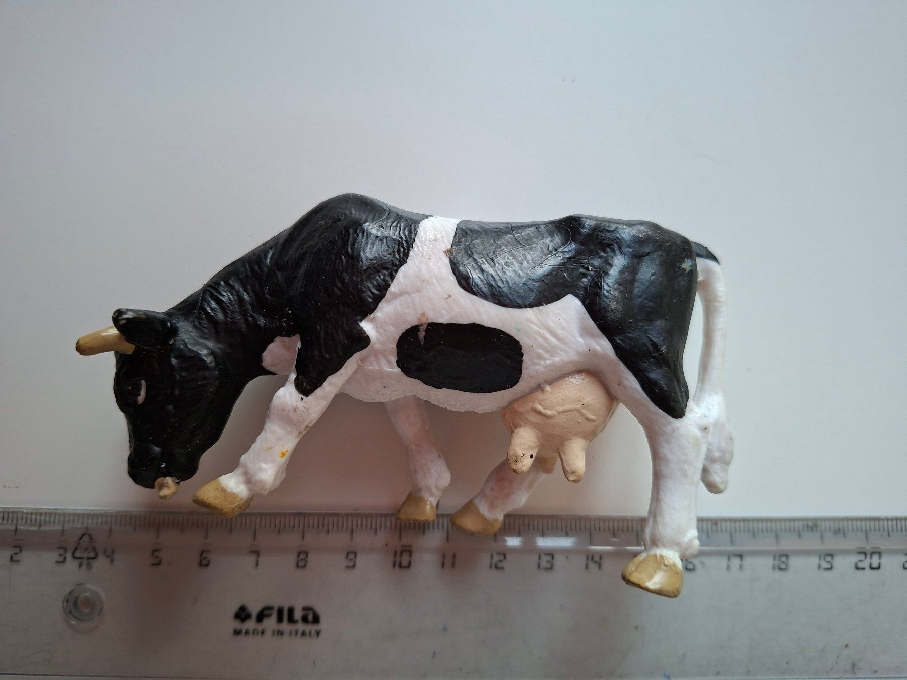 Giocattoli: Schleich® Kuh, grasend – Usato da Weiningen ZH venduto da Annakatharina 1