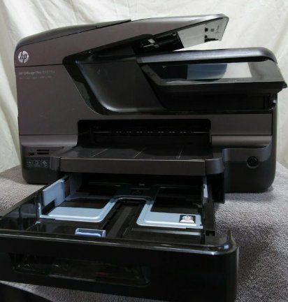 Hewlett Packard Drucker: 2 HP Officejet Pro 8600 Drucker - Defekt ! – Defekt aus Zürich von jfen