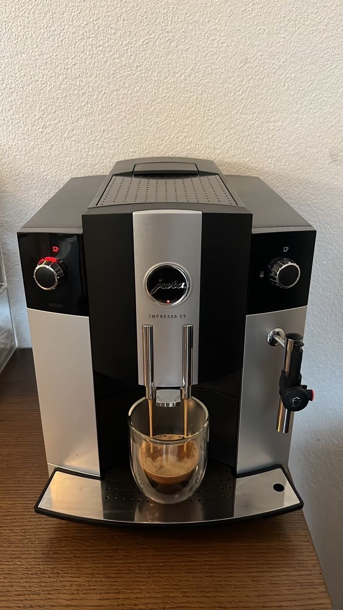 Jura Macchine per caffè & Macchine per espresso: Jura C5 Kaffeemaschine  – Usato da Root venduto da PartsH.H