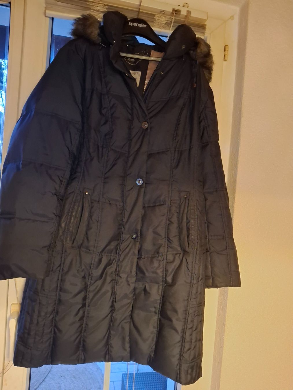 C&A Giacche: Manteau doudoune capuchon taille 44 marque C&A – Usato da Villiers venduto da san_jn5w 9