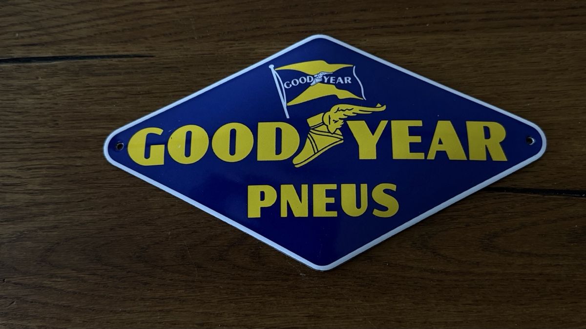 Goodyear Insegne: Goodyear Pneus Schild Emaille blau/gelb – Usato da Buchrain venduto da Kindlein