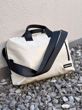 Freitag Tasche patina weiss