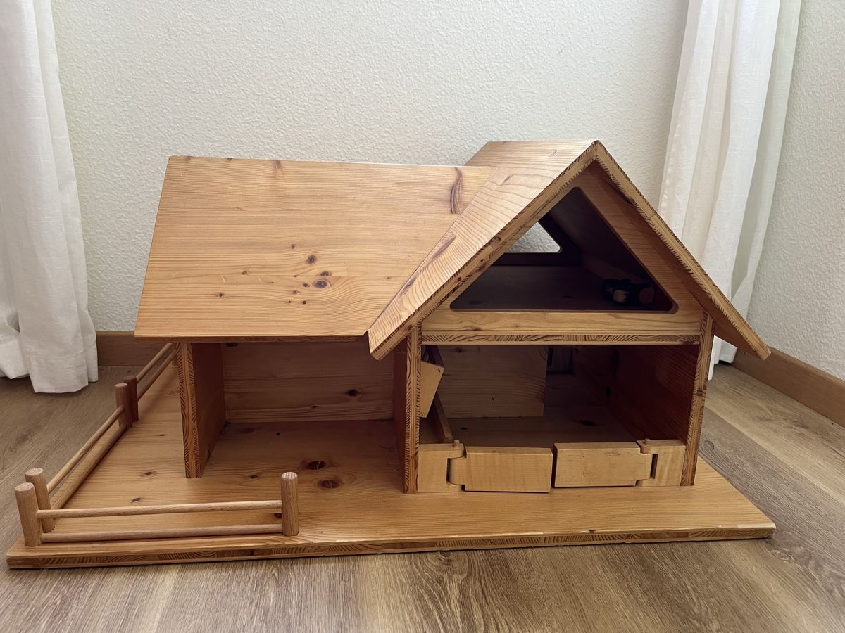 Spielzeuge: Bauernhof Holz – Gebraucht aus Zeiningen von lau_lvv9 1