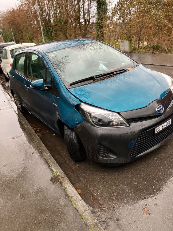 Toyota Yaris Hybrid Wrack