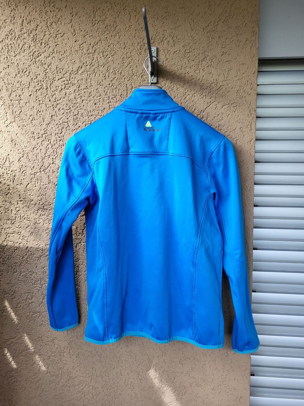 Giacche: Softshelljacke Herren von Peak Mountain, Grösse L – Usato da Weesen venduto da Banco 1