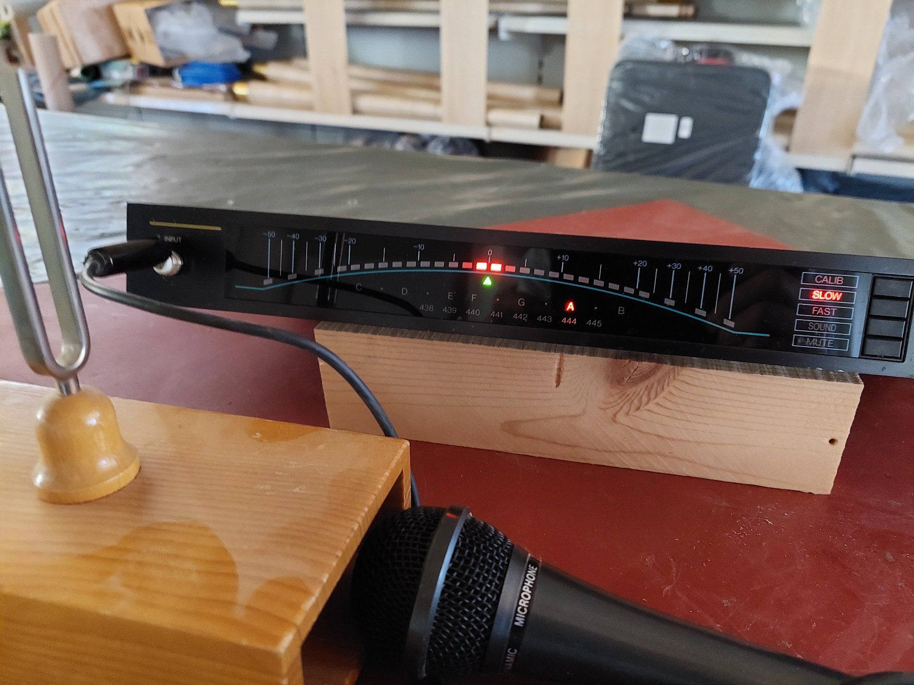 Strumenti musicali: Digital Tuner Korg DT-1 PRO / Professionelles Stimmgerät – Usato da Davos-Platz venduto da musikhauskollegger 6