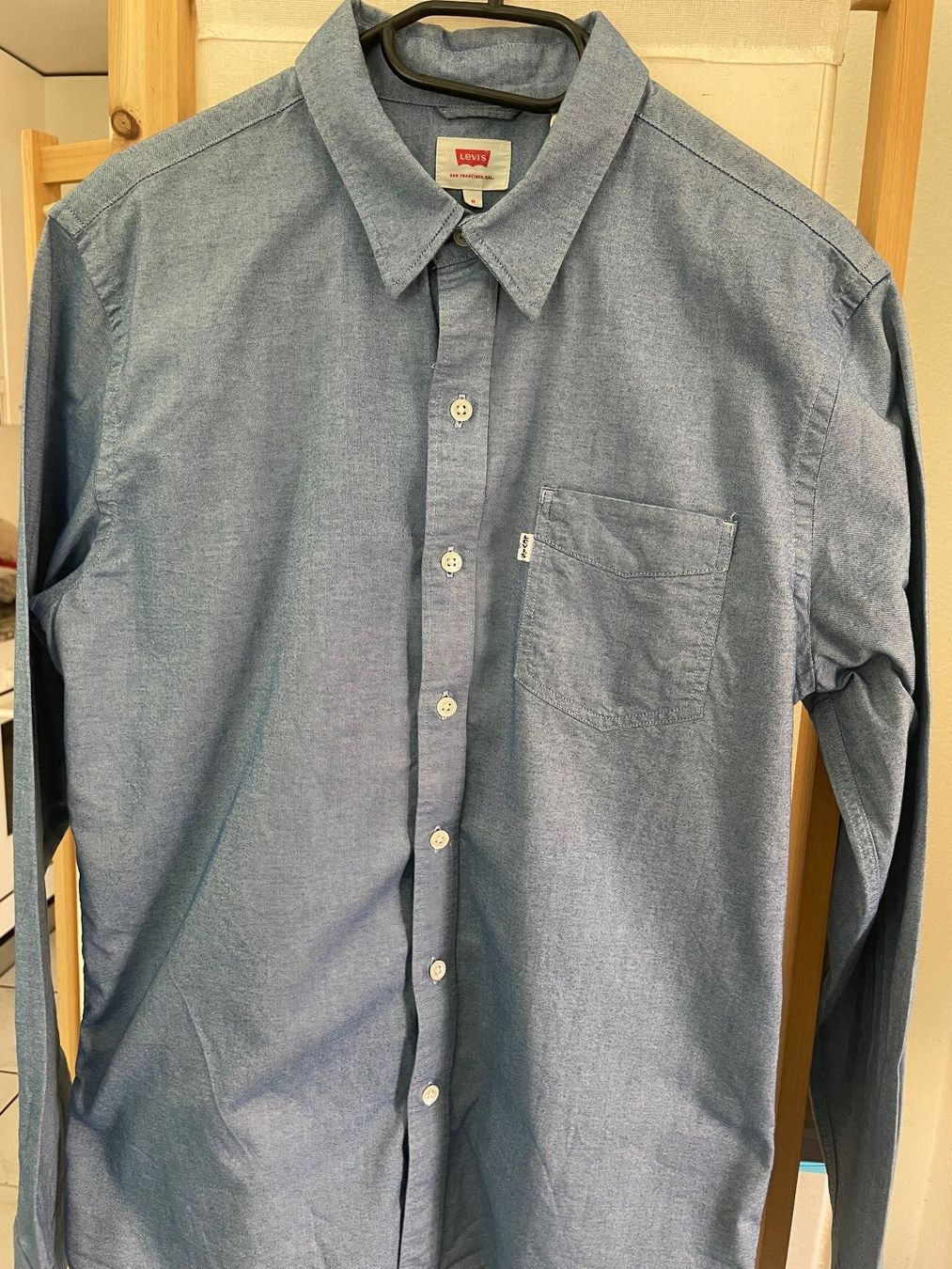 Levi's Camicie: Chemise Levi's bleu clair, taille M, comme neuve! Superbe. – Nuovo (secondo la descrizione) da Fribourg venduto da gde_gl9n 4