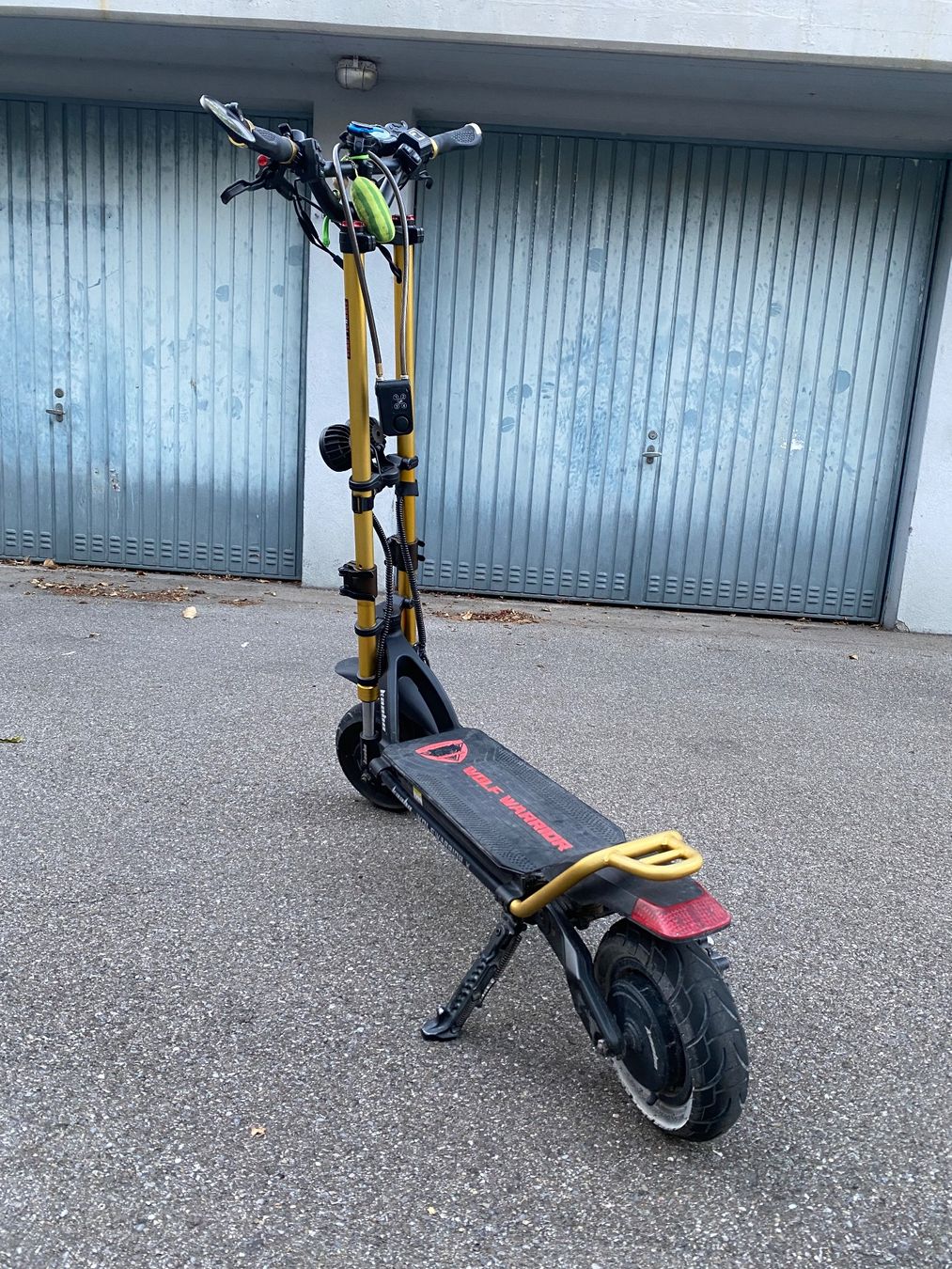 Kickboard: Kaabo Wolf Warrior X Pro – D'occasion à Opfikon par macit65 1
