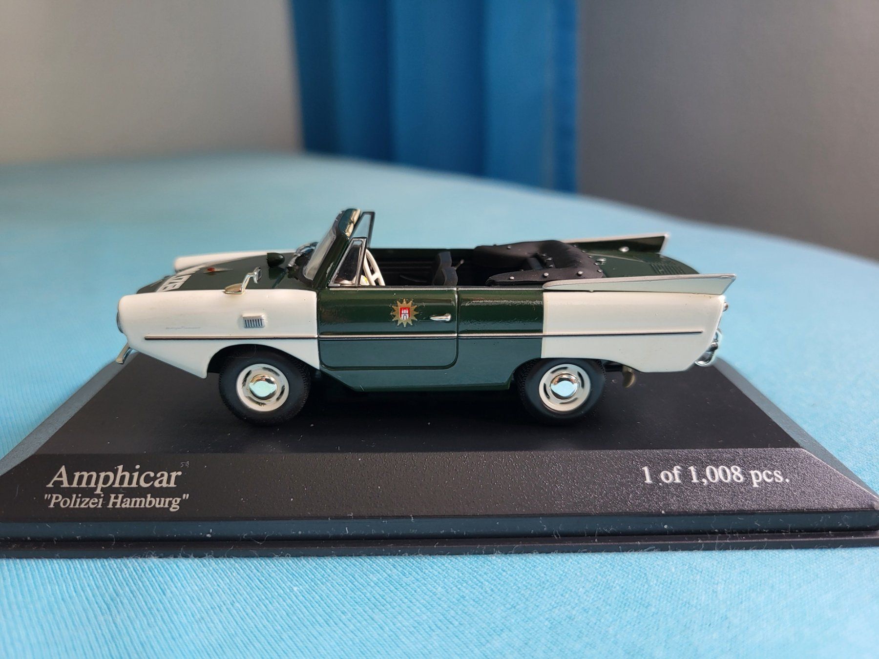 Minichamps Modellautos: Amphicar "Polizei Hamburg" – Neu (gemäss Beschreibung) aus Glattbrugg von PhilKrill 1